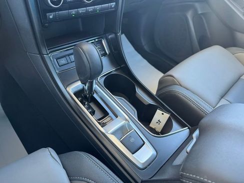 Used 2022 Subaru Ascent Onyx Edition image 12