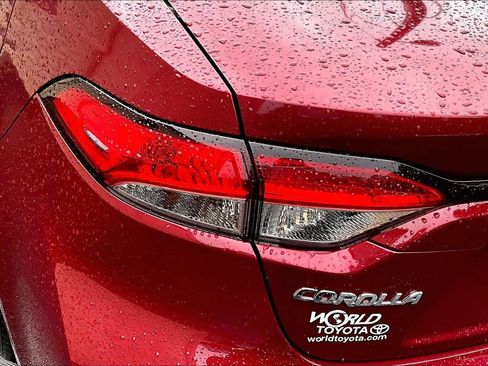 Used 2022 Toyota Corolla LE FWD image 29