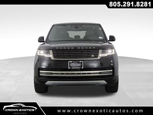Used 2024 Land Rover Range Rover SE image 2