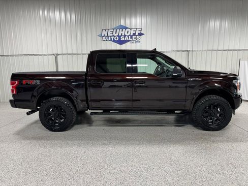 Used 2018 Ford F150 XLT w/ Equipment Group 302A Luxury image 2