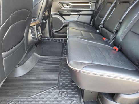 Used 2021 RAM 1500 Laramie AWD/4WD image 16