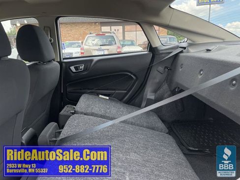 Used 2015 Ford Fiesta SE FWD image 29