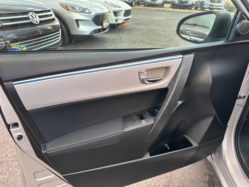 Used 2016 Toyota Corolla LE image 10