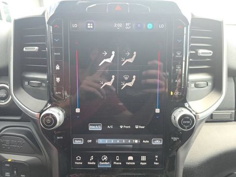 Certified 2025 RAM 2500 Big Horn AWD/4WD image 22