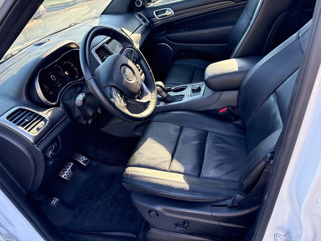 Used 2018 Jeep Grand Cherokee High Altitude AWD/4WD image 16