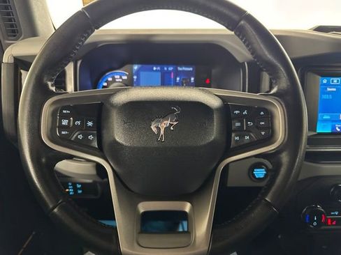 Certified 2022 Ford Bronco Badlands w/ Sasquatch Package AWD/4WD image 19