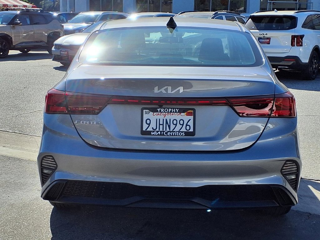 Certified 2023 Kia Forte LXS FWD image 6