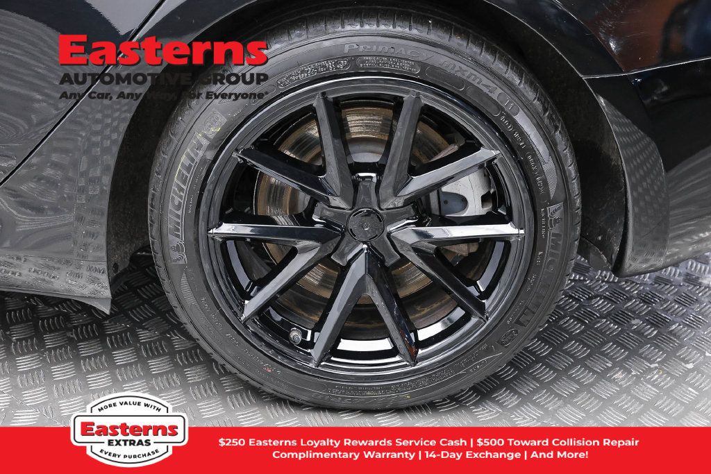 Used 2023 Tesla Model 3 Standard Range RWD image 9