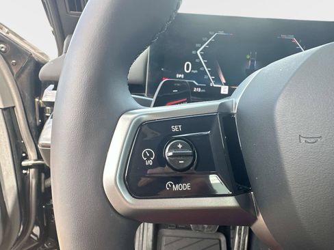 Used 2025 BMW 530i w/ M Sport Package image 26