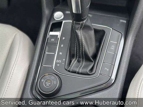 Used 2021 Volkswagen Tiguan SEL image 17