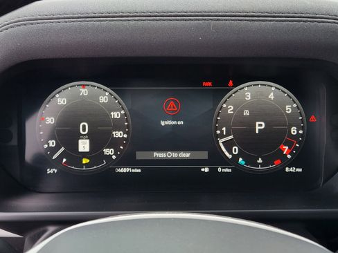 Certified 2023 Land Rover Defender 110 SE AWD/4WD image 19