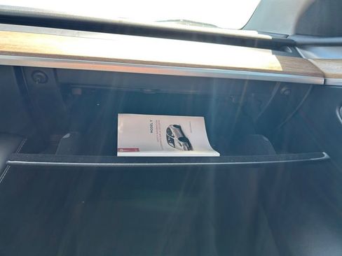 Used 2023 Tesla Model Y Long Range AWD/4WD image 18
