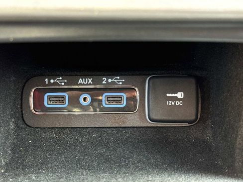 Used 2019 Jeep Grand Cherokee Limited w/ Luxury Group II AWD/4WD image 20
