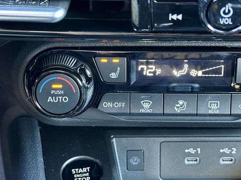 New 2026 Nissan Kicks SV image 18