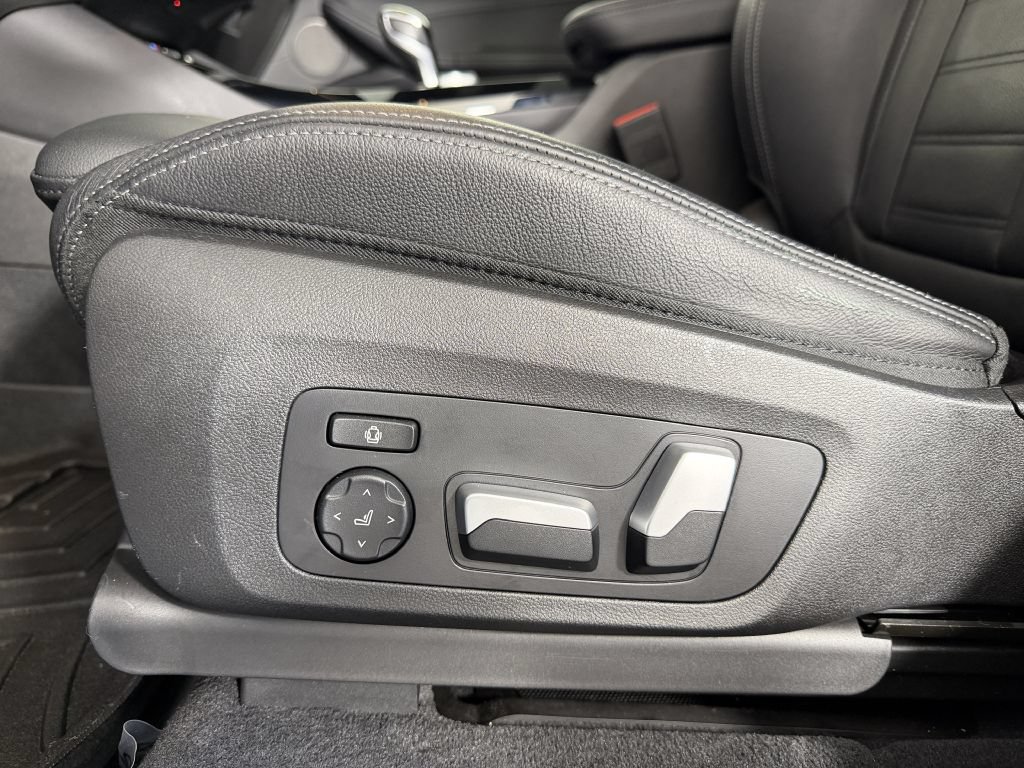 Used 2024 BMW X3 M40i AWD/4WD image 49