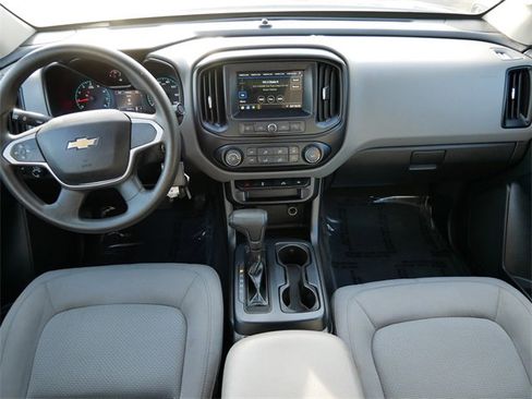 Used 2019 Chevrolet Colorado W/T w/ Custom Special Edition image 10