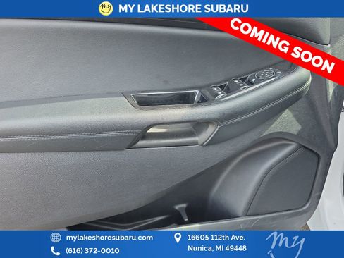 Used 2017 Ford Edge SEL w/ Equipment Group 201A AWD/4WD image 19