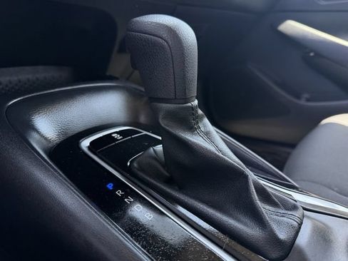 Used 2023 Toyota Corolla LE FWD image 19