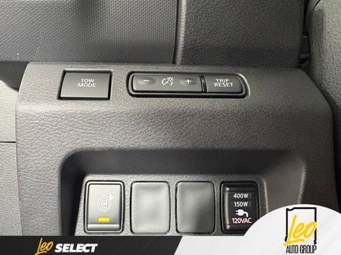 Used 2024 Nissan Frontier PRO-4X w/ Pro Convenience Package AWD/4WD image 18