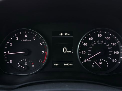 Used 2018 Hyundai Elantra GT Sport image 35