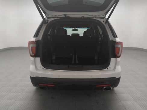 Used 2016 Ford Explorer Sport w/ Equipment Group 401A image 29