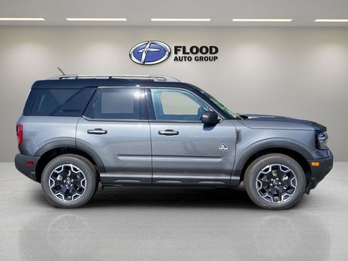 New 2025 Ford Bronco Sport Outer Banks image 3