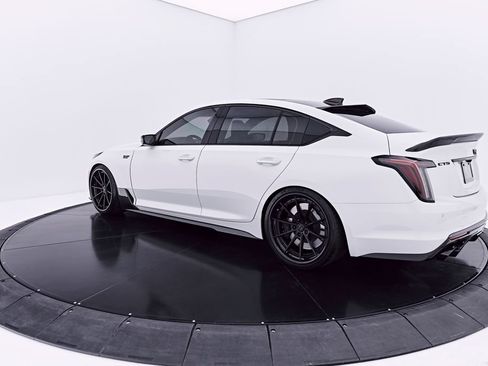 Used 2024 Cadillac CT5 V Blackwing w/ Driver Assist Package RWD image 13