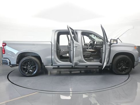 Used 2024 Chevrolet Silverado 1500 RST image 71