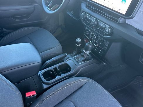 New 2026 Jeep Gladiator Willys image 18