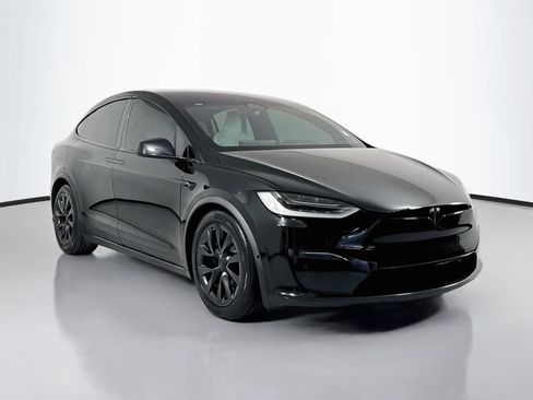 Used 2022 Tesla Model X AWD/4WD image 4