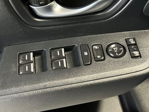 Used 2024 Honda Pilot TrailSport image 13