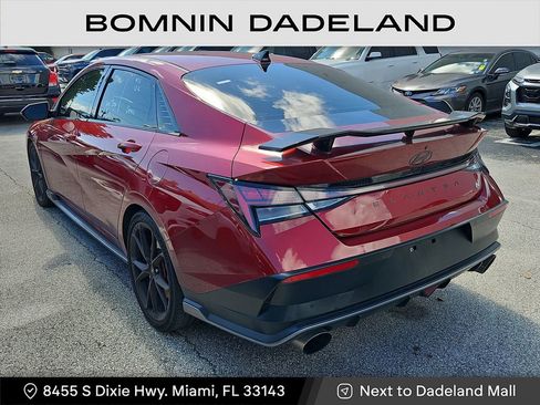 Used 2024 Hyundai Elantra N image 3