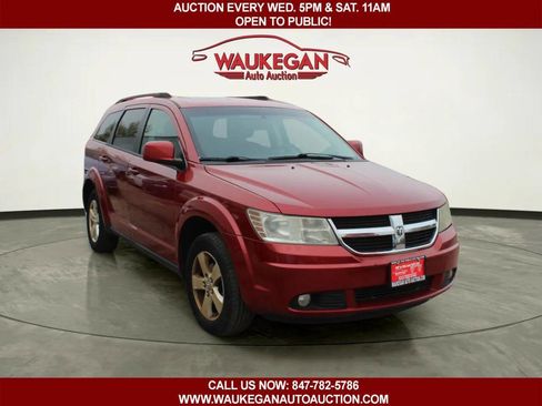 Used 2010 Dodge Journey SXT w/ Flexible Seating Group FWD image 2