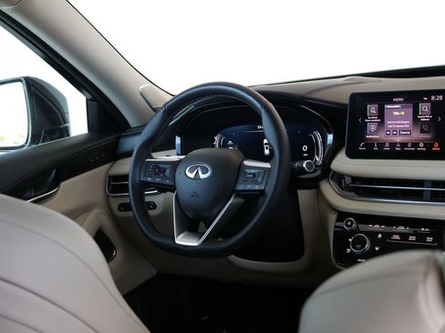 Certified 2025 INFINITI QX60 Sensory w/ Vision Package AWD/4WD image 45