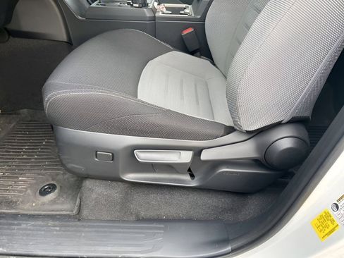 Used 2025 Toyota 4Runner TRD Off-Road image 22