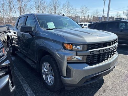 Used 2020 Chevrolet Silverado 1500 Custom w/ Custom Value Package image 13