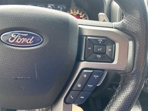 Used 2018 Ford F150 Raptor w/ Equipment Group 802A Luxury image 29