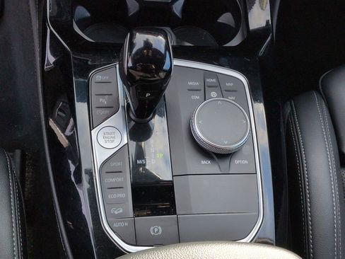 Certified 2023 BMW X4 xDrive30i w/ M Sport Package image 25