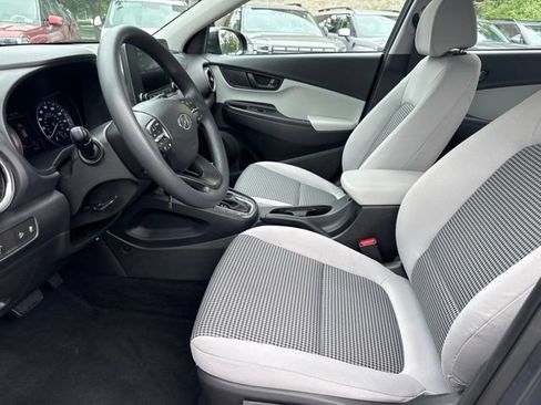 Used 2023 Hyundai Kona SE w/ Cargo Package AWD/4WD image 19