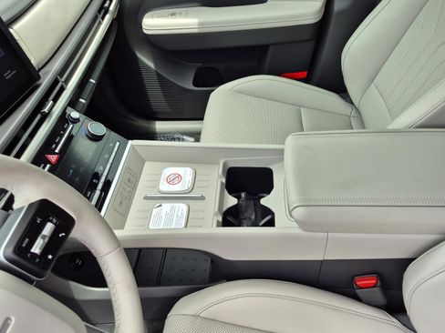 New 2026 Hyundai Santa Fe SEL FWD image 24