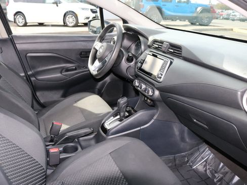 Used 2020 Nissan Versa S FWD image 19
