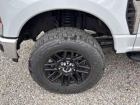 Used 2026 Ford F250 Lariat AWD/4WD image 10