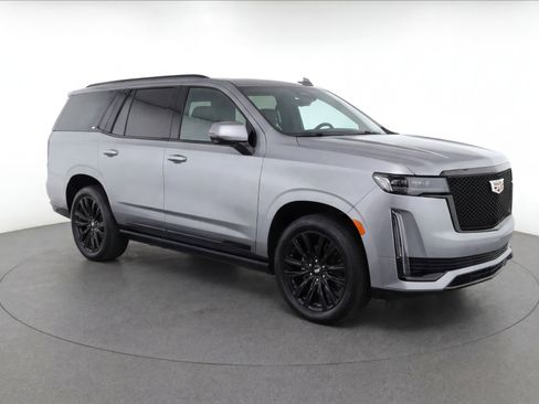 Used 2024 Cadillac Escalade ESV Sport Platinum w/ LPO, ONYX Package AWD/4WD image 2
