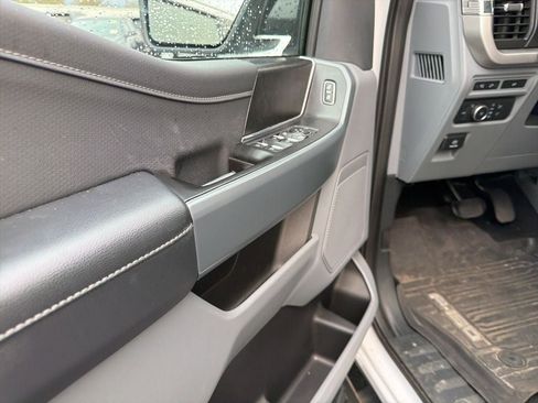 Certified 2022 Ford F150 XLT w/ Equipment Group 302A High image 10