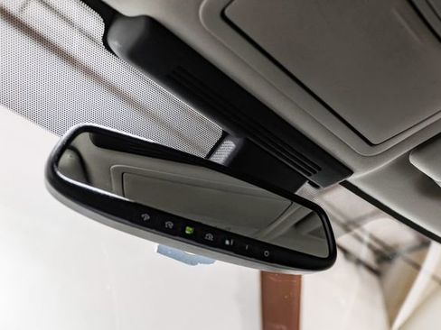 Used 2019 INFINITI Q50 Luxe w/ Essential Package (3.0T Luxe) image 38