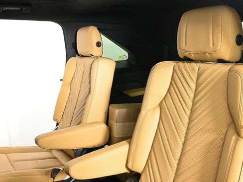 New 2025 Cadillac Escalade IQ Luxury 2 image 23