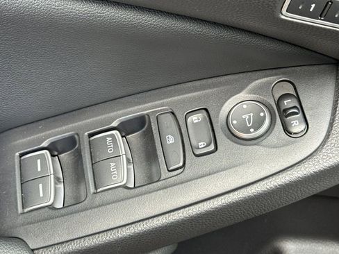 Used 2021 Honda Accord EX-L image 12