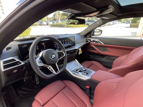 New 2026 BMW 430i Coupe w/ M Sport Package image 9