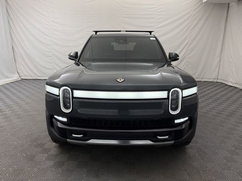 Used 2022 Rivian R1T Launch Edition image 2