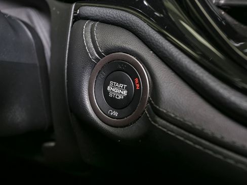 Used 2021 Dodge Durango SXT AWD/4WD image 31